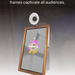 Like New Poto Mirror Booth