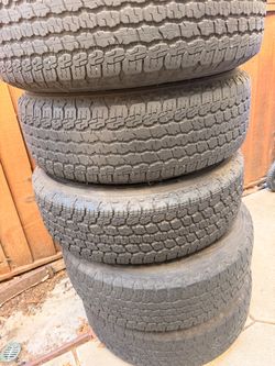 Jeep Tires w/ Rim