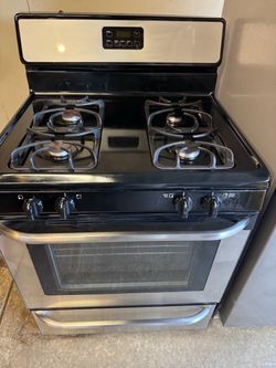 Stainless Steel Gas Range with 4 Burners
