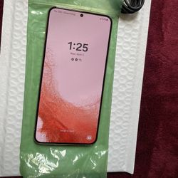 Samsung Galaxy S22 5G 128gb AT&T/CRICKET  ROSE GOLD 