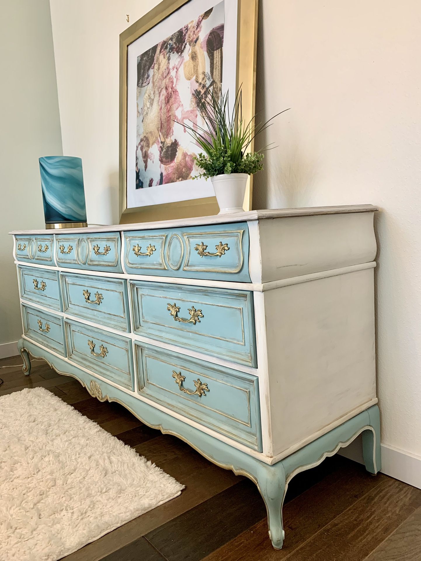 French Provincial 9drawer Dresser Refinished American Of  Martinsvill
