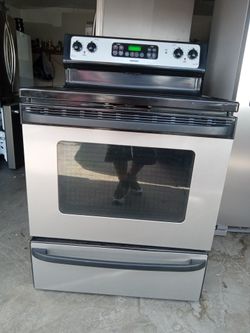 Stove And Refrigerator