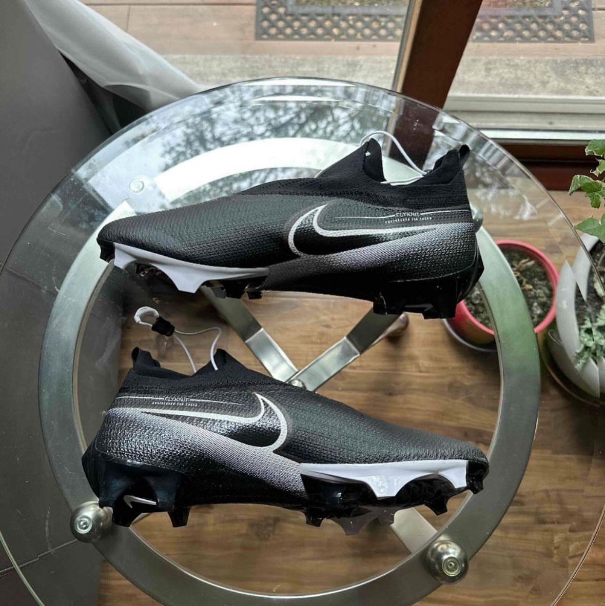 Nike Vapor Edge Elite 360 Flyknit Ghost Lace Football Cleats Size