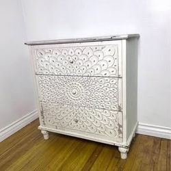 Distressed Retro 3 Drawer Storage with Carved Finch Feather Pattern-White For Home Or Office