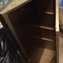 Hanging Shelf With Mirror