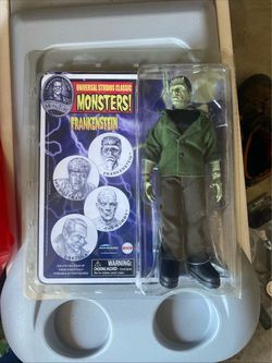Universal studios Classic MONSTERS!  Frankenstein