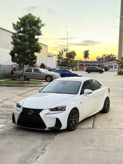 2017 Lexus IS 200 F Sport