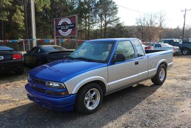 1997 GMC Sonoma Club Coupe Cab
