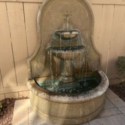 Campania Estancia Wall Fountain
