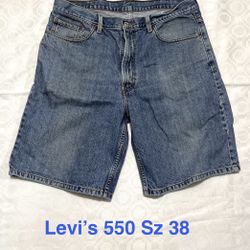 Levi's 550 Relaxed Fit Jean Shorts Size 38