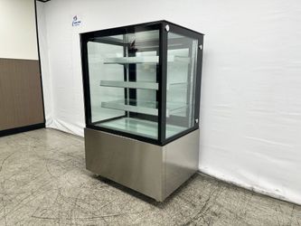 36 Ins Refrigerated bakery refrigerator case Meat Deli Bakery