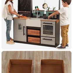 KidKraft Wooden Farm To Table Play Kitchen 