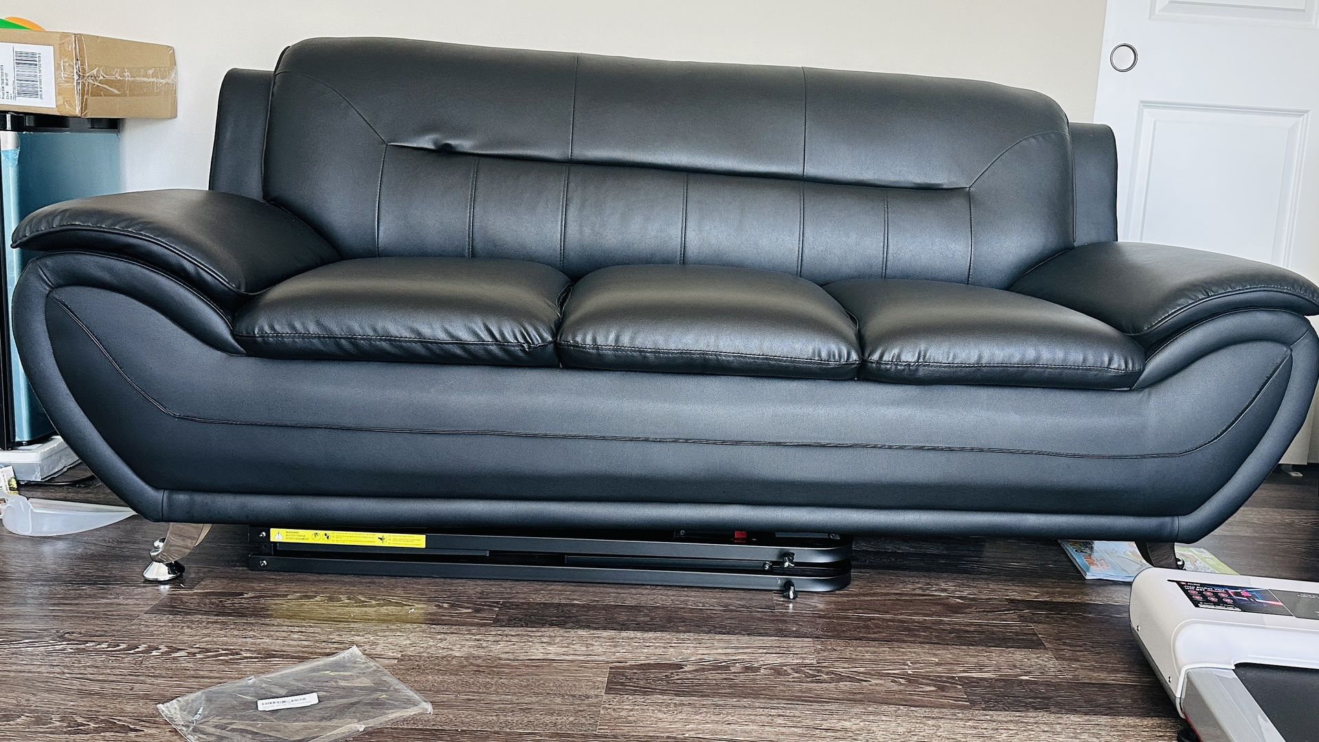 Upholstered 3-seater Faux Leather Black Sofa