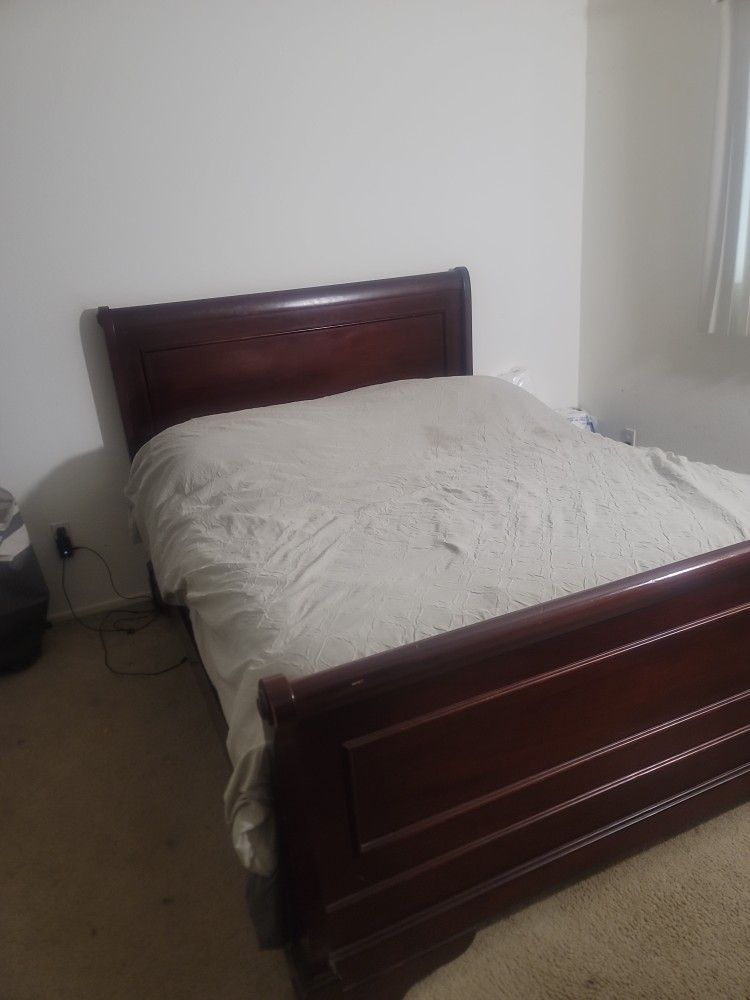 Queen size bed frame