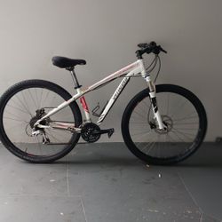 BICYCLE SPECIALIZED 27 SPEED EXCELLENT CONDITIONS 