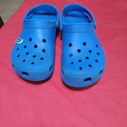 Crocs Adult Men's Size 10 Classic Clog Blue Color Comfort Unisex Sandals Waterproof Resistant 