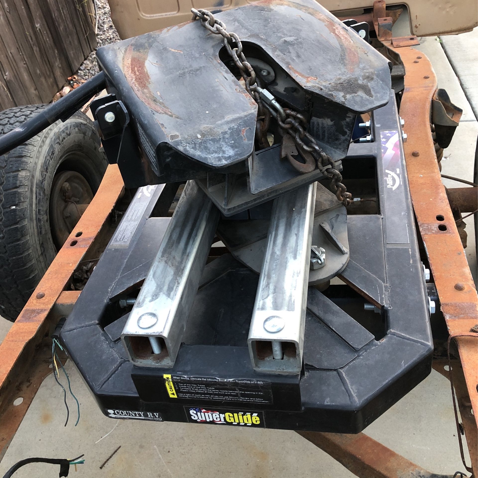 Sliding 5th Wheel Hitch for Sale in Lakeside, CA OfferUp