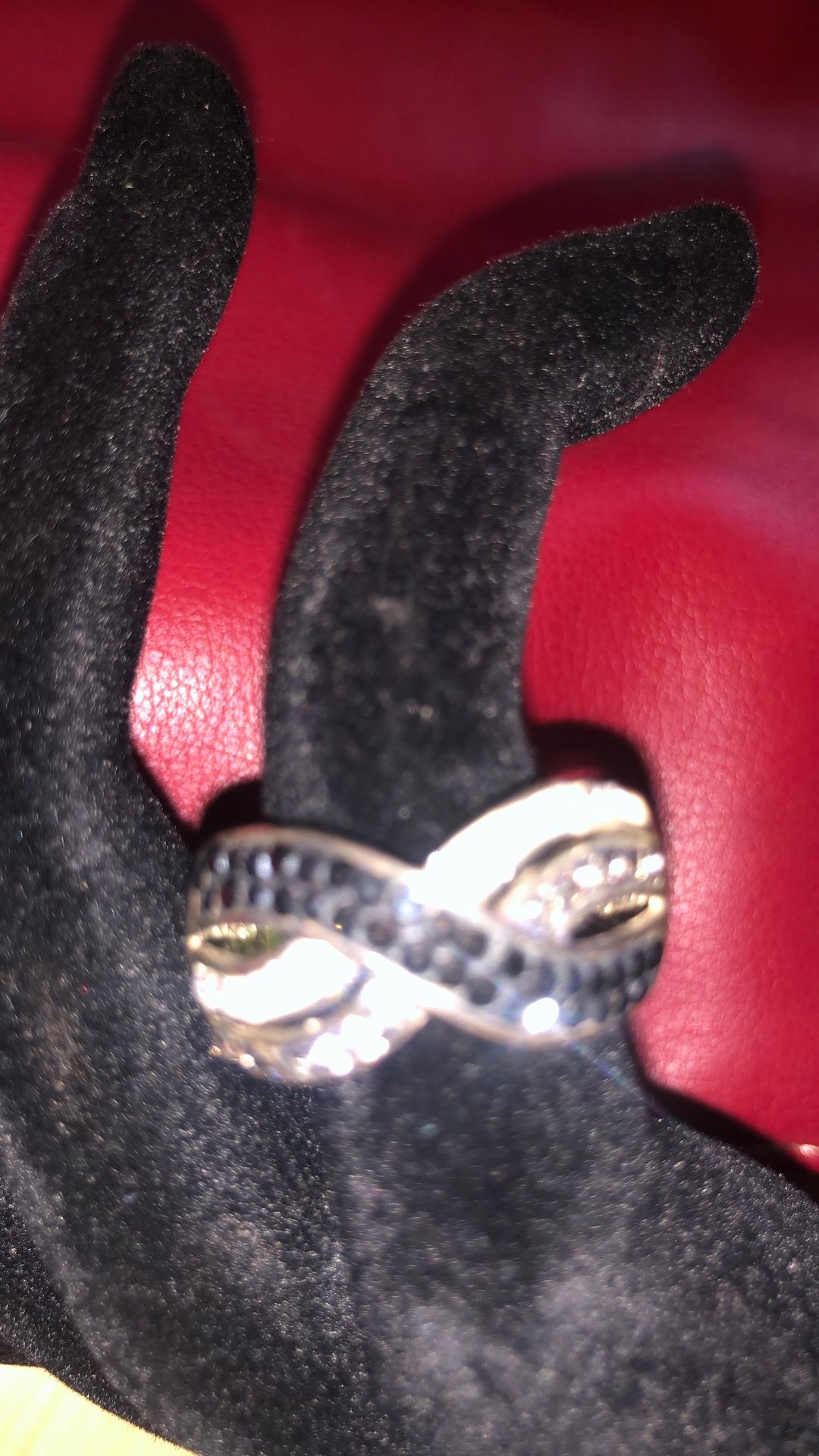 Silver 925 Ring With Black Stones Size 9