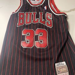 Bulls Jersey With Hat 