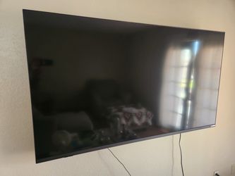 VIZIO TV AND MOUNT