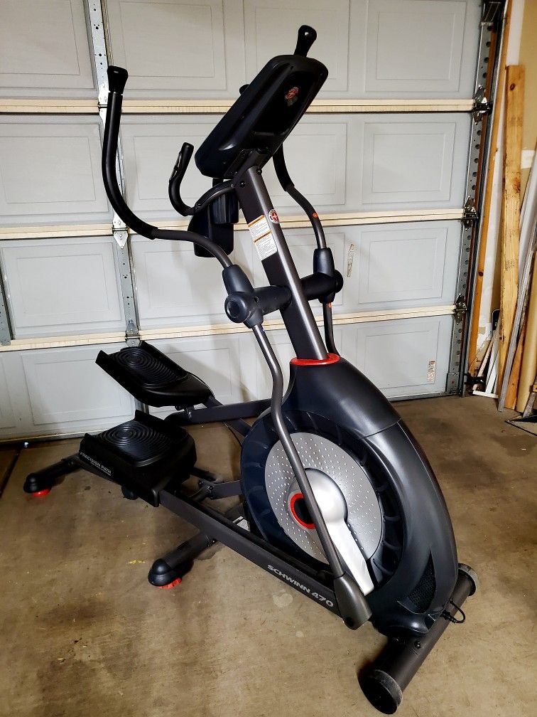 Schwinn 470 Elliptical