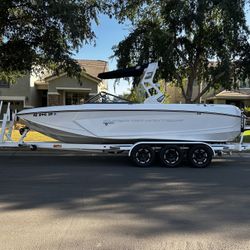 2018 Nautique G25