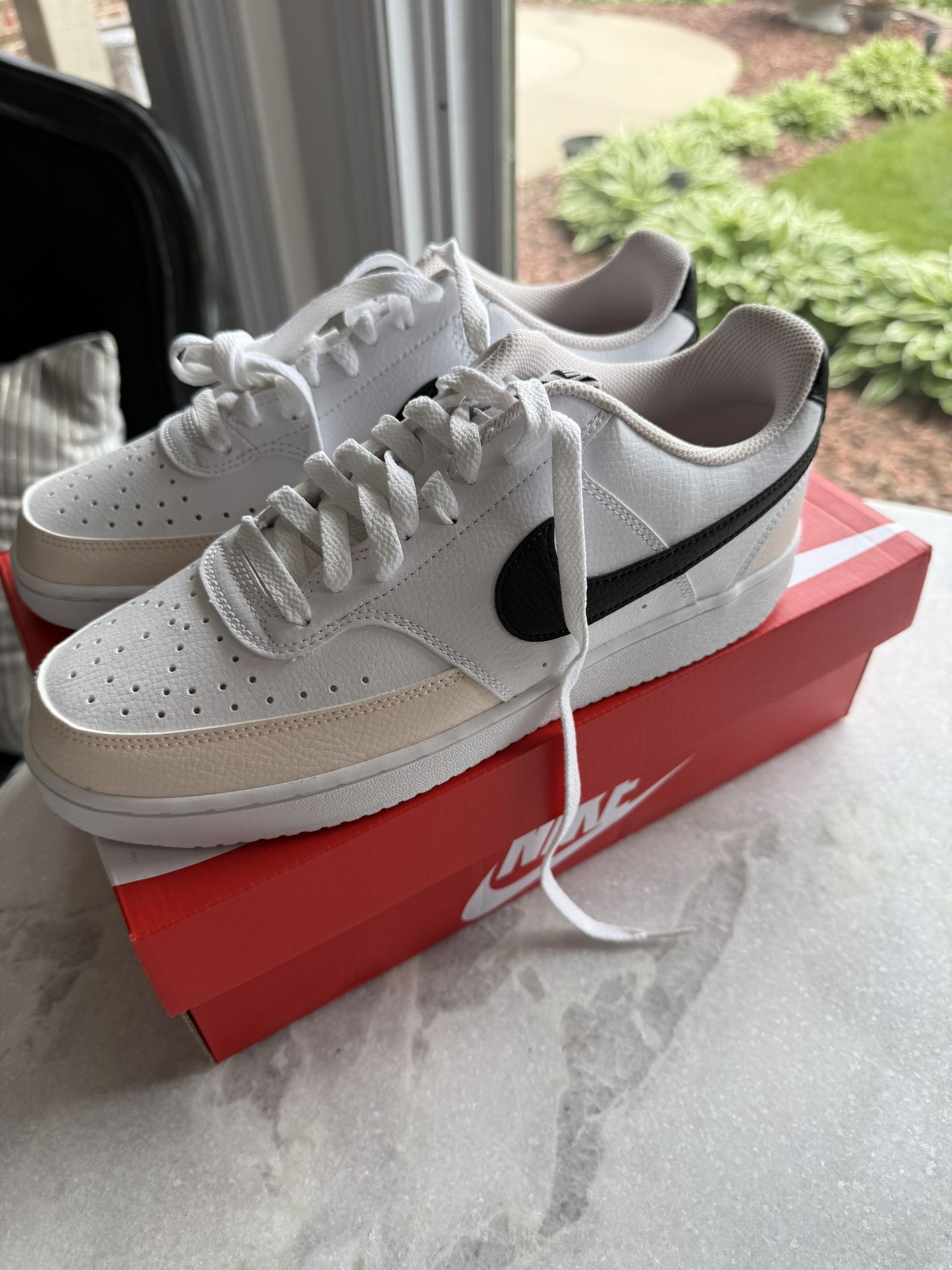 Nike