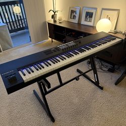 88 Key MIDI Keyboard Native Instruments Komplete Kontrol S88