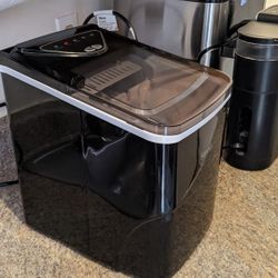 Countertop Ice Maker