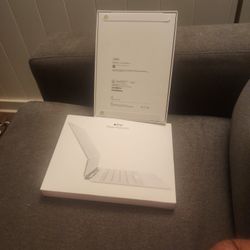 iPad Air 11 in M3 wi-fi 256GB + Magic Keyboard