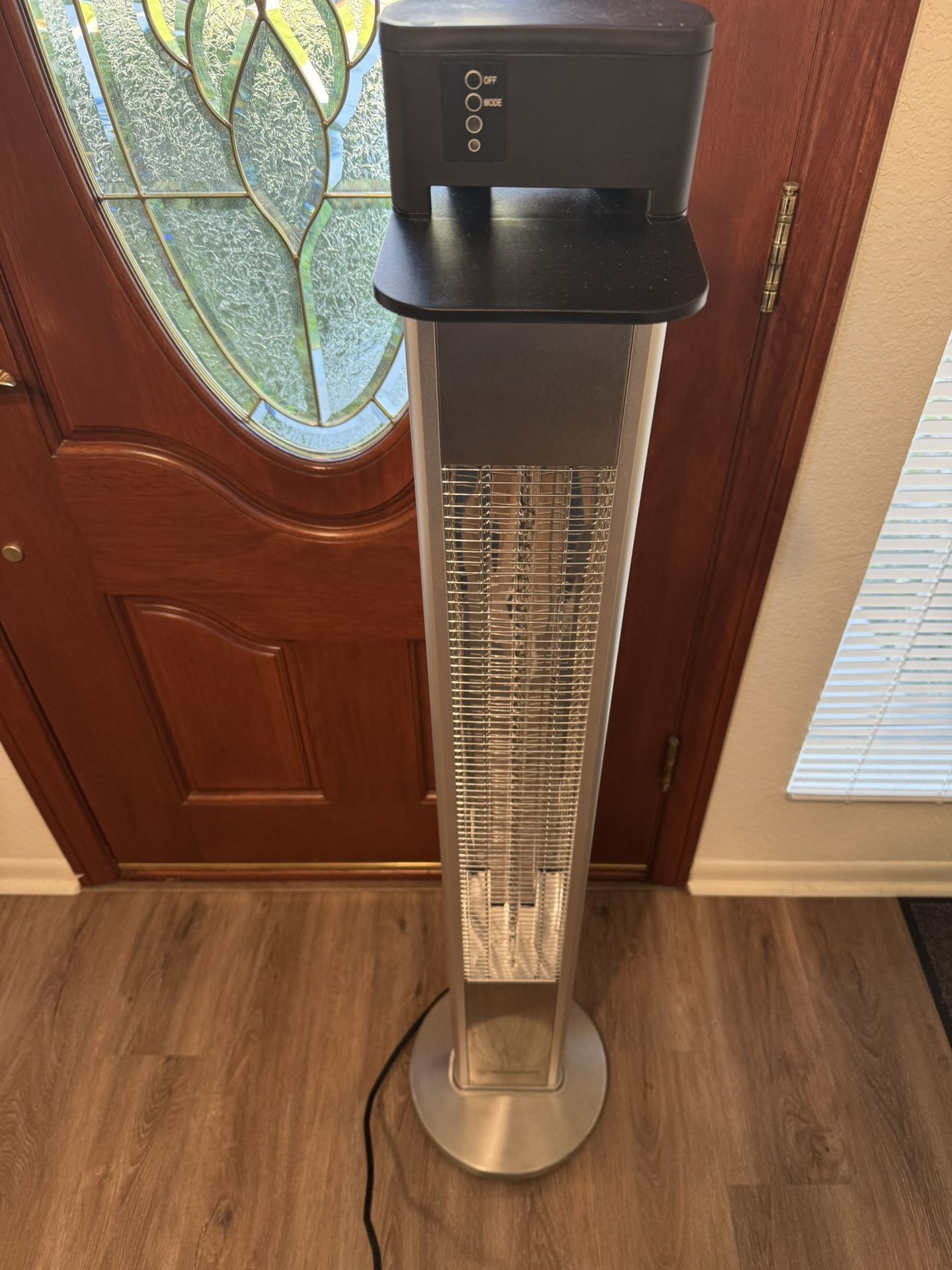 Westinghouse 1500W Electric Freestanding Outdoor Heater