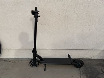 Hiboy nex3 electric scooter for parts or repair.