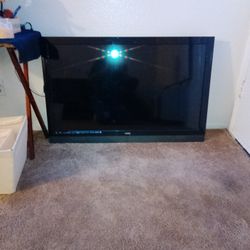 VIZIO TELEVISION 