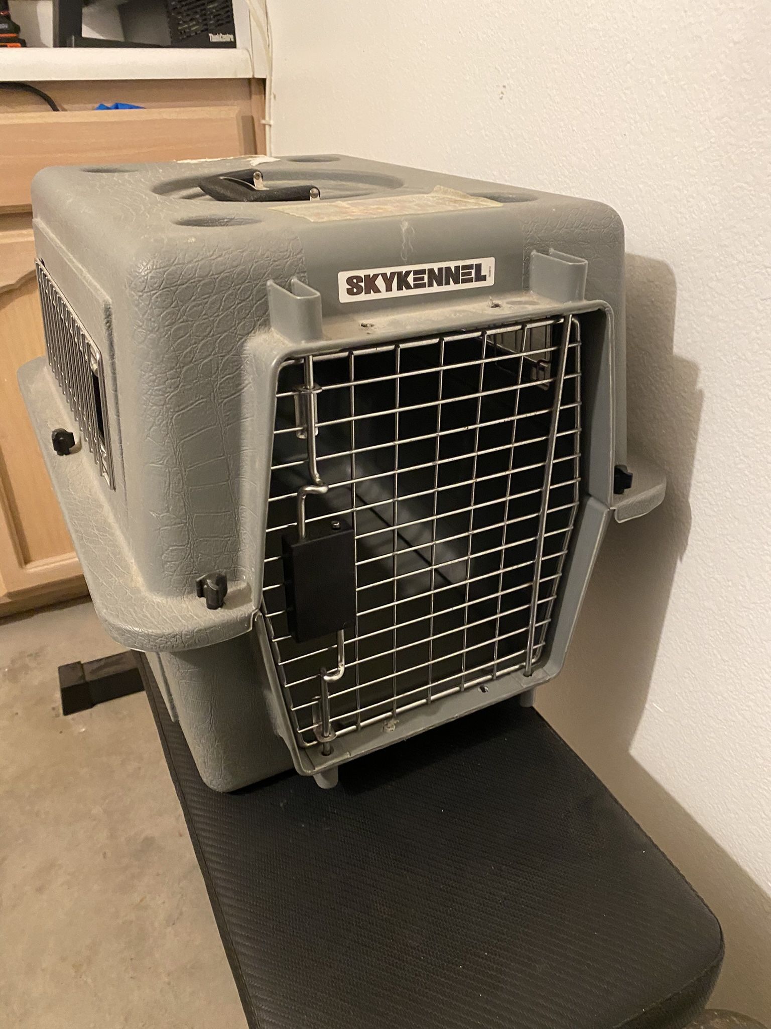 Sky Kennel for Sale in El Paso, TX OfferUp