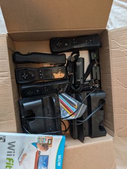 Wii fit u board and controllers