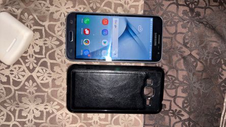 Samsung Galaxy J3 (2016) 8GB Smartphone