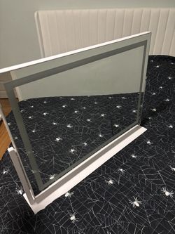 Vanity Mirror