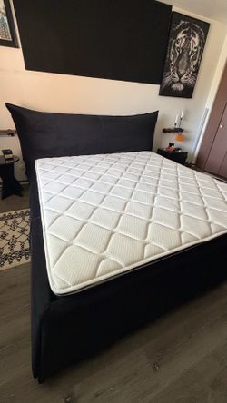 King size bed