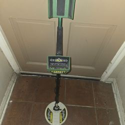 Garrett GTA Ultra 350 Metal Detector
