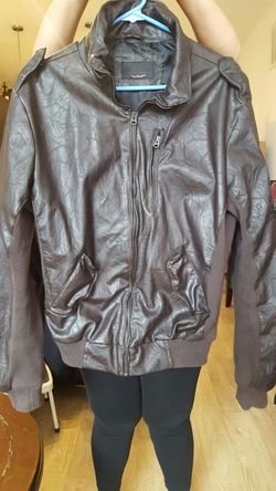 ZARA size LARGE fitted brown leather jacket