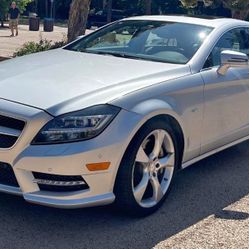 2012 Mercedes-Benz CLS-550 Sedan