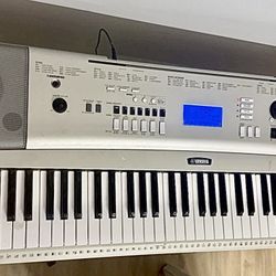 Yamaha YPG-235 76-Key Digital Keyboard with Power Supply and Sustain Pedal 🎶
