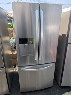 30* LG French door refrigerator/3 months of warranty and free