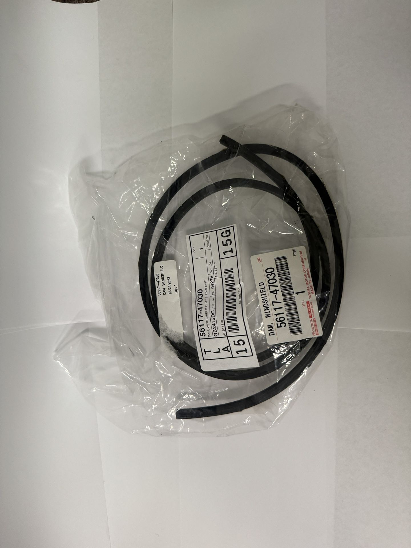 Toyota Prius Windshield Seal