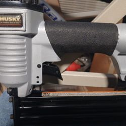 Husky Pin Nailer