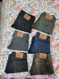 6 pairs of 501 shrink to fit jeans