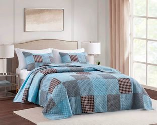 New Patchwork Quit with Shams . Cotton