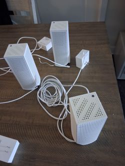 White Mesh WiFi Router Nodes Set of 3