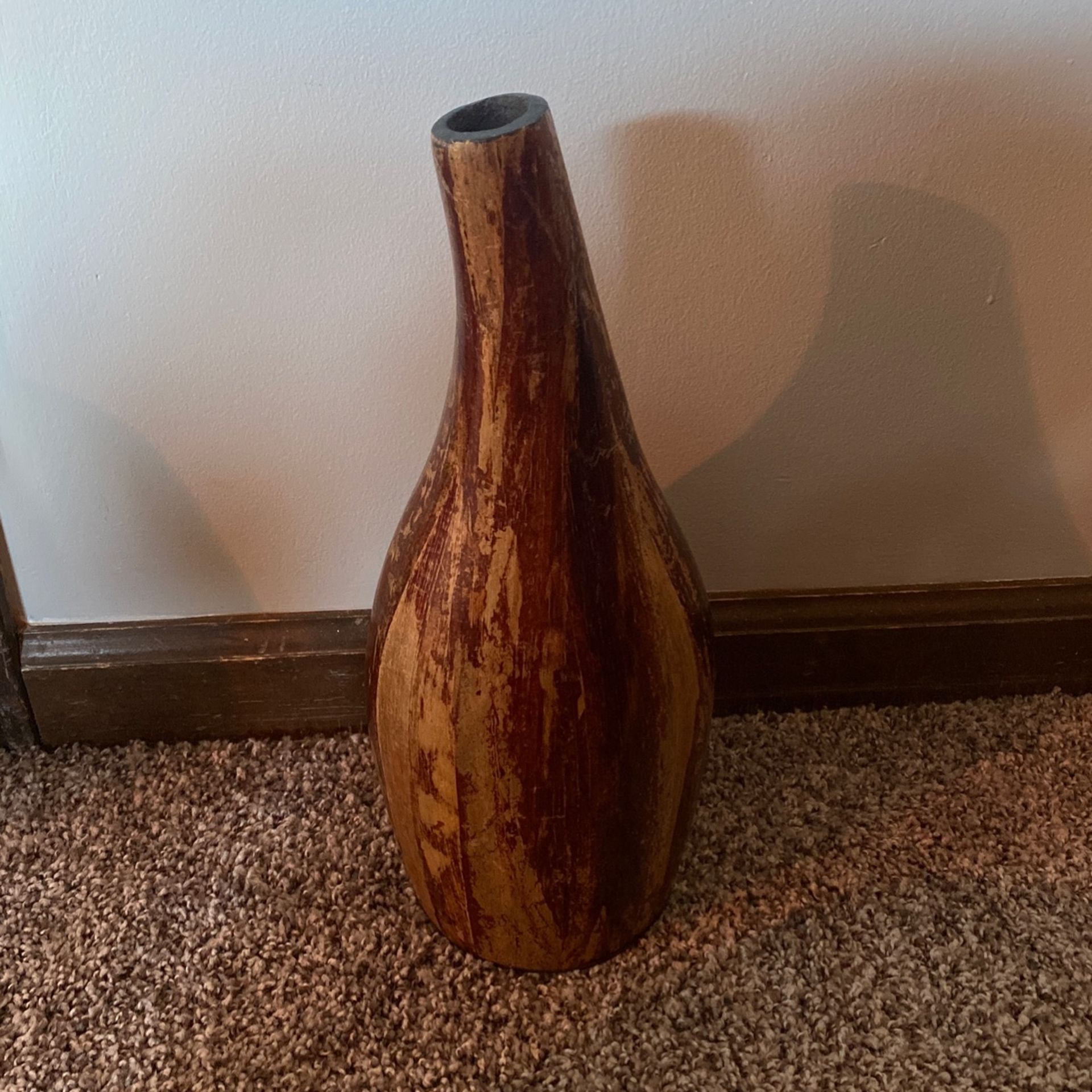 Ceramic vase