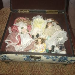 Old Jewelry Box Full Of Old Porcelain Dolls